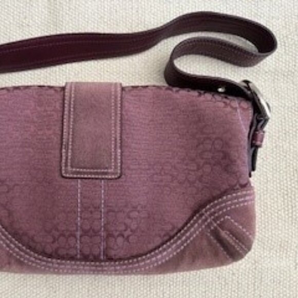 COACH Soho Mini Signature Bag - Lavender - Picture 4 of 9